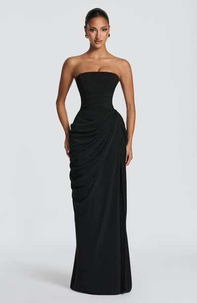 Cyra Maxi