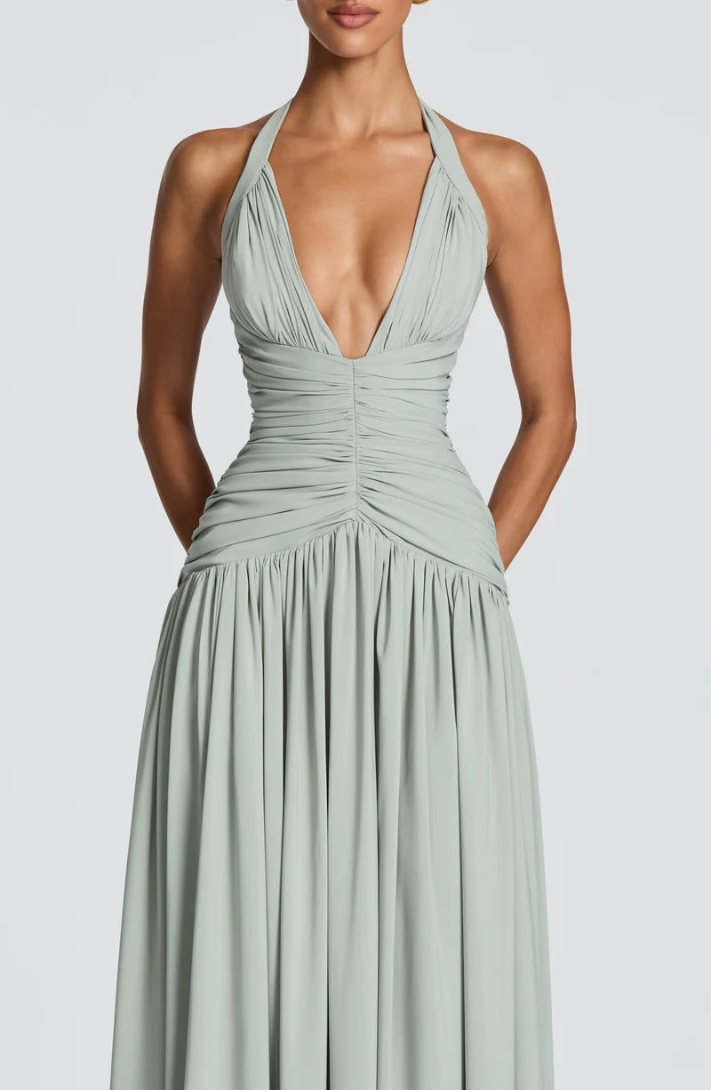 Amaris Maxi