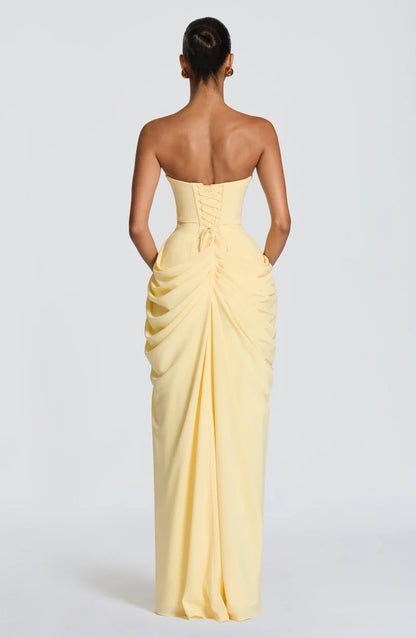 Cyra Maxi